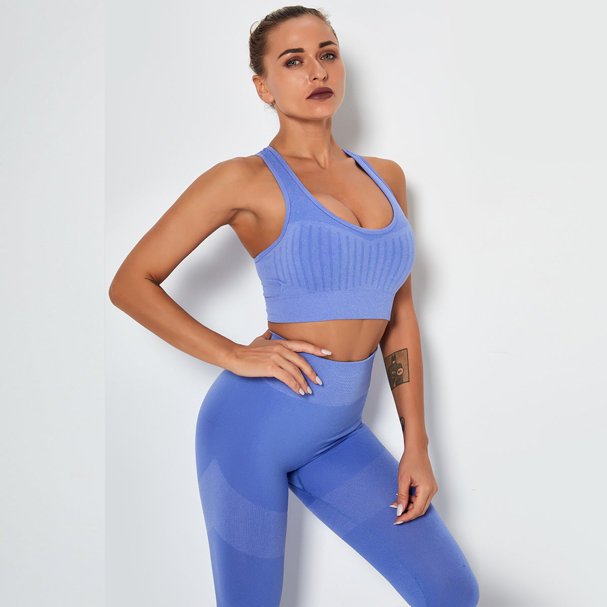Seamless Knitted Striped Sports Bra - Image 5